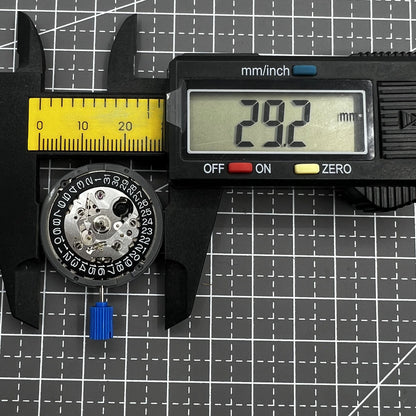 Mouvement mécanique automatique Seiko NH35, cadran noir avec date, couronne à 3,8