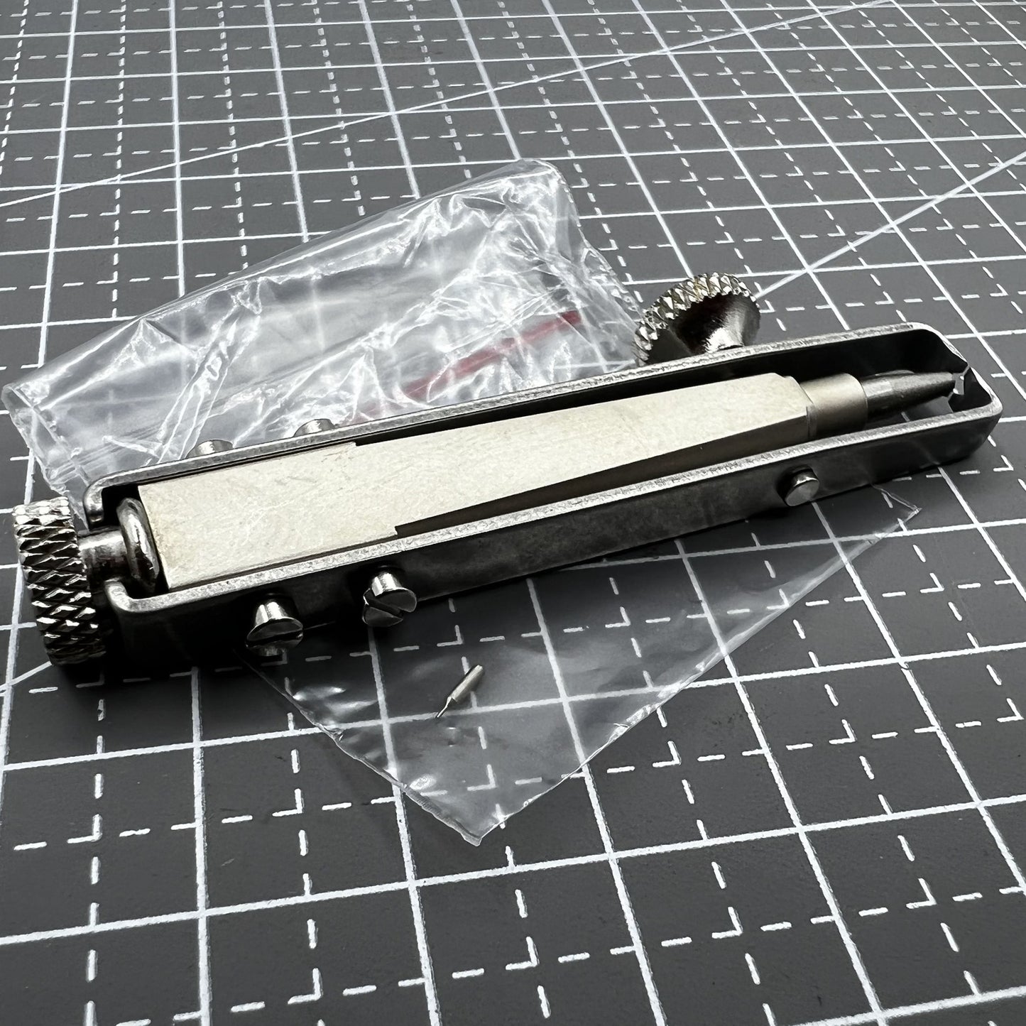 Uhrwerkzeug ETA 7750 Sekundenzeiger Abziehzange gro� for precise watch hand removal