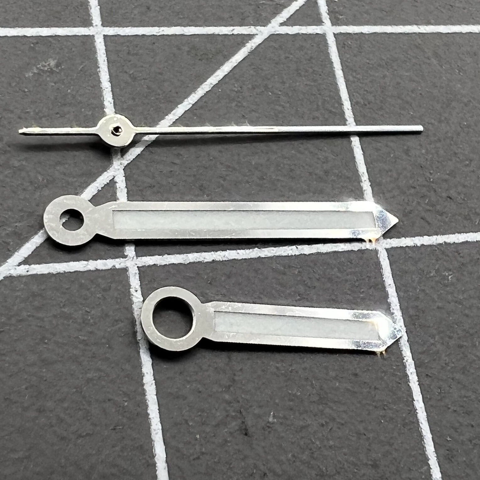Set of 2 green luminous watch hands with silver trim for Miyota 2035, 2115, 2105, 2305 movements