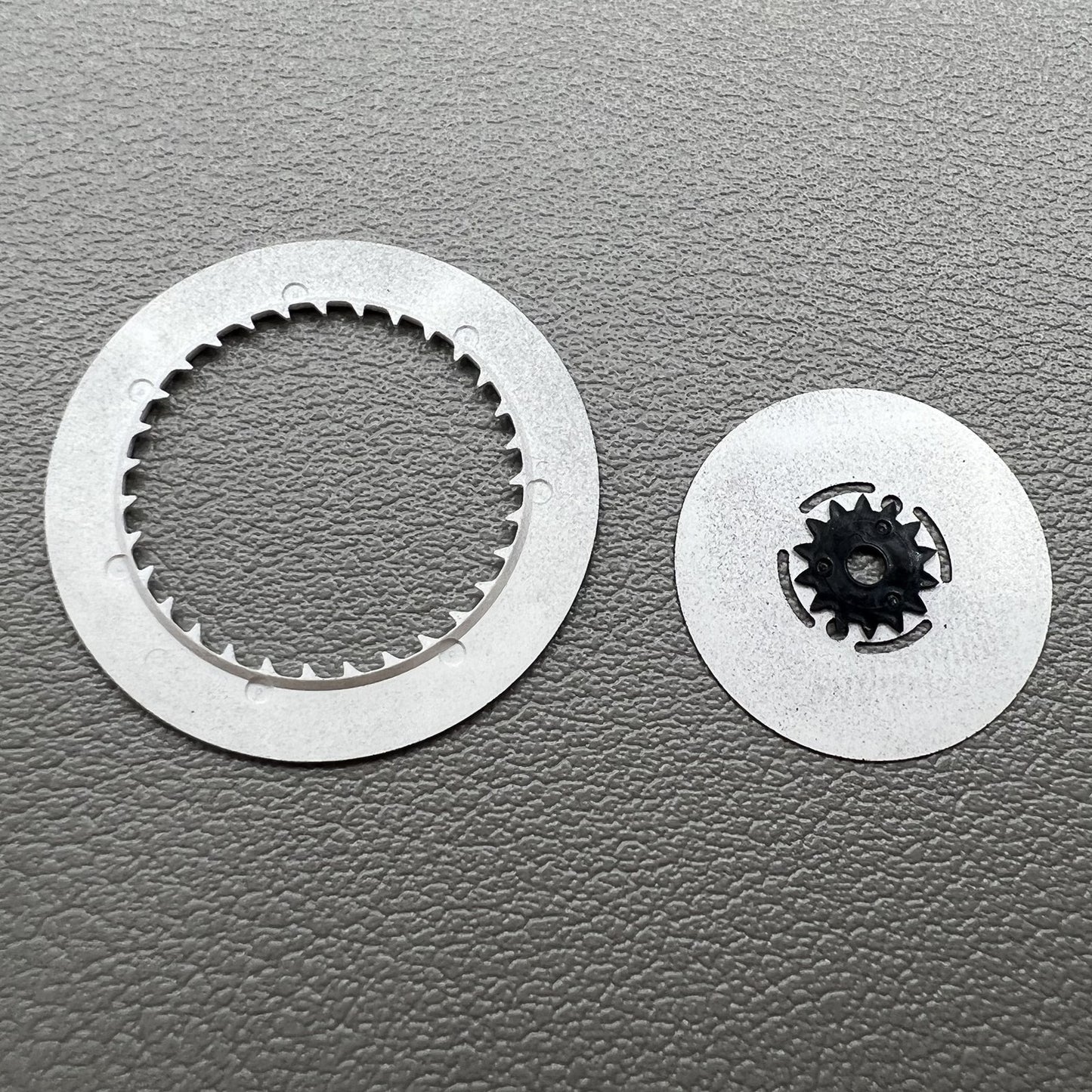 Black Arabic and English date and week wheel for NH36 movement, crown at 3 o'clock.