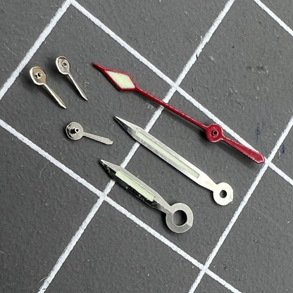 2er Set 10 5mm Leuchtende Grüne Uhrzeiger mit Silberrand für 7120 Uhrwerk