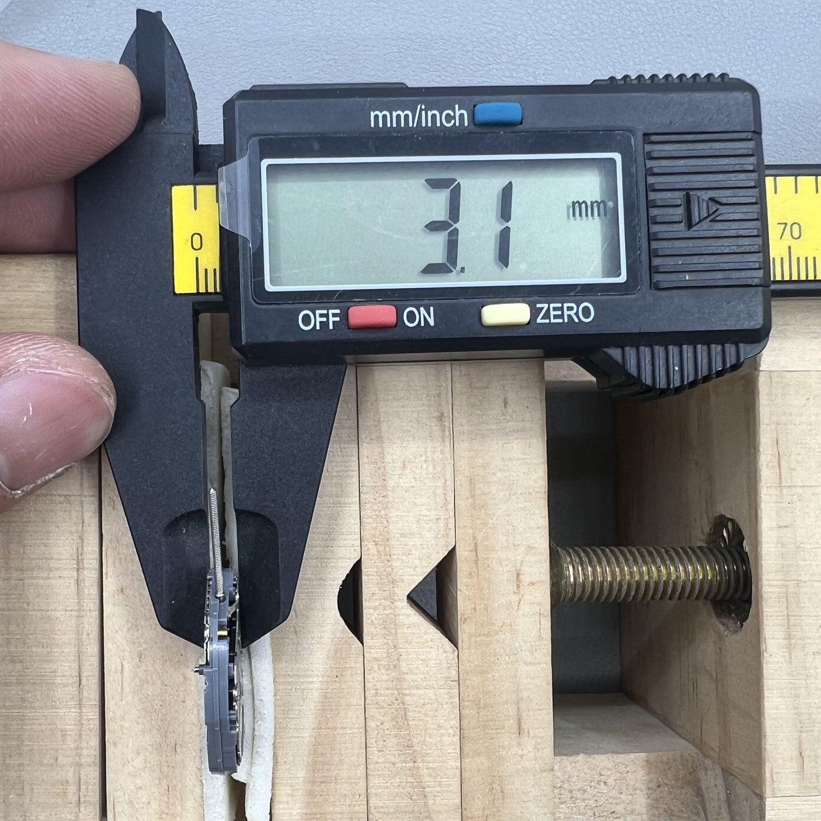 Japan Quartz Uhr VH88A mit kleiner Sekunde bei 2 Uhr, pr�zises Uhrwerk, stilvolle Armbanduhr