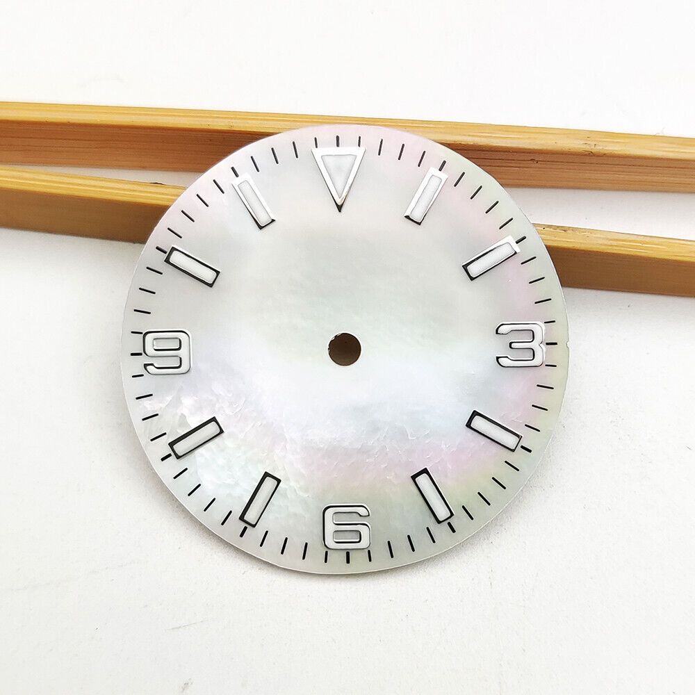 28.5mm Green lume numeral watch dial, compatible with NH35 4R35 automatic movement.