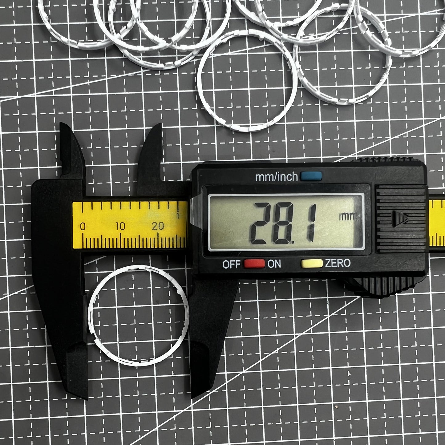 5 Stück Uhrwerk Halter Polster Abstandring Universal für Miyota 9015
