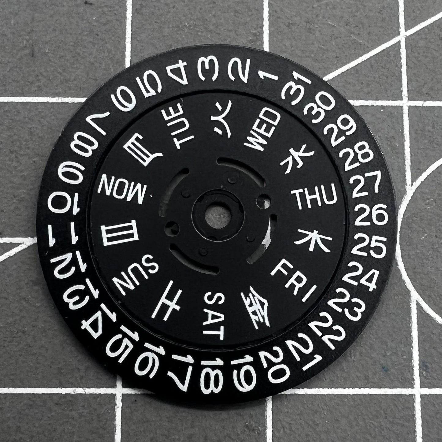 Schwarz gr�nes Lume Datumsscheibe und Wochenscheibe f�r NH36 Kaliber mit Datum bei 3.8, passend f�r Uhrwerk.