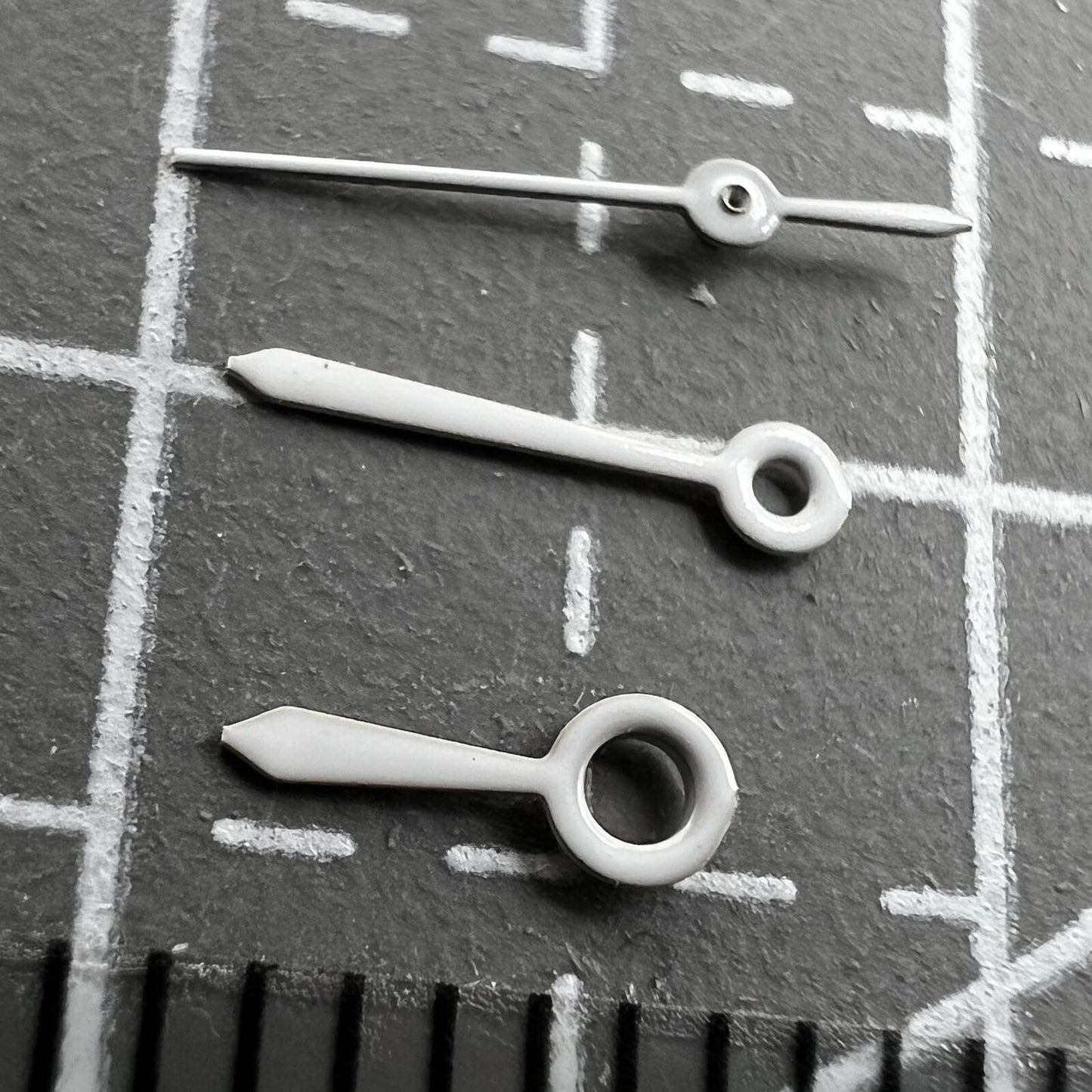 6mm No Lume white watch hands set by Epson TMI for quartz movement VJ22, precise fit.