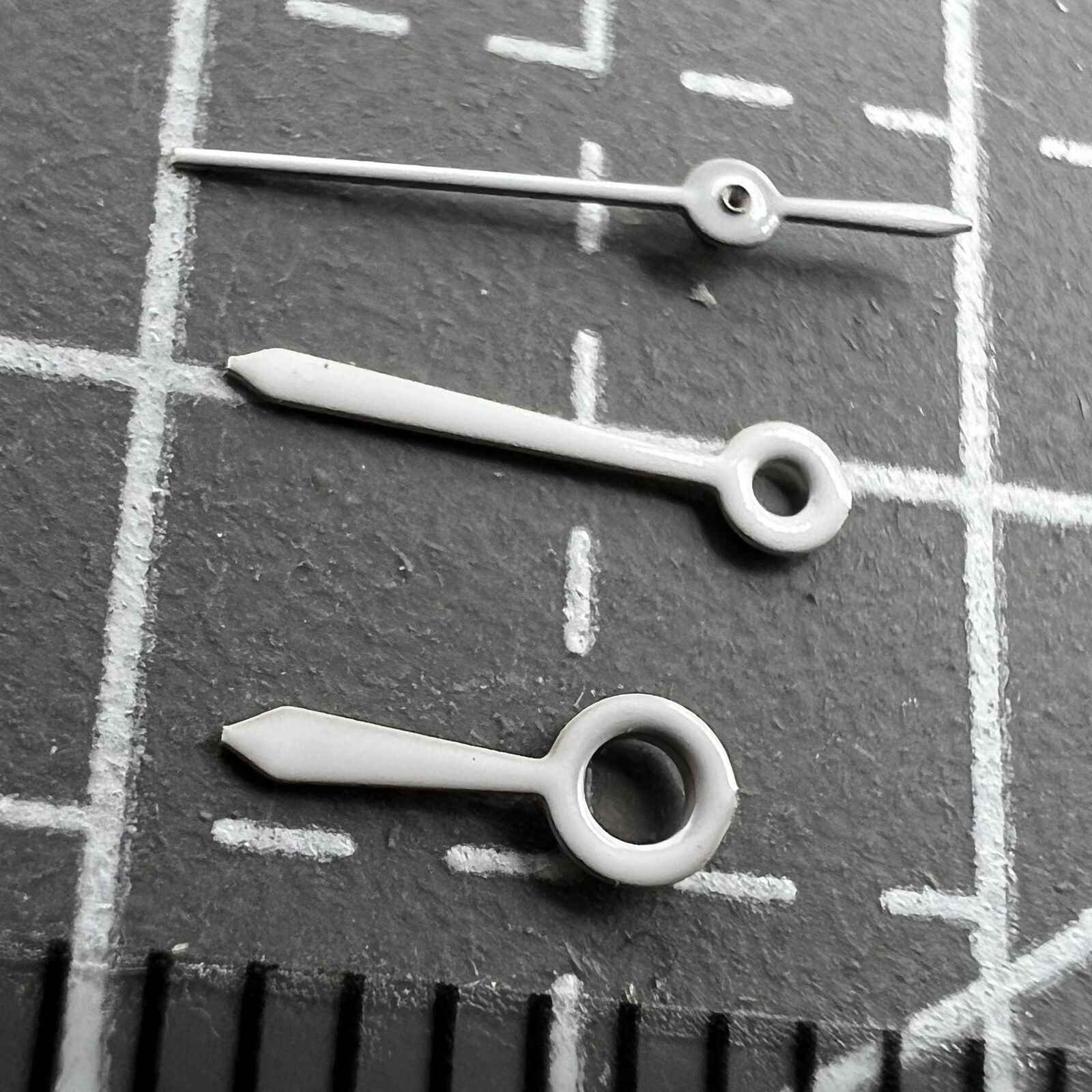 6mm No Lume white watch hands set by Epson TMI for quartz movement VJ22, precise fit.