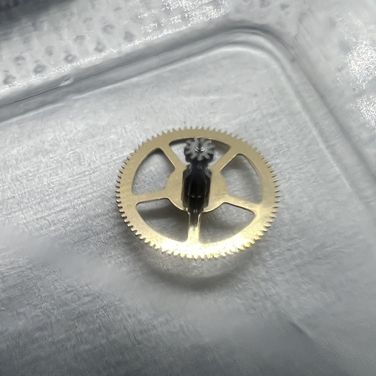 Third wheel replacement part for ETA 2000-1 watches by Ref.210, precision watch gear spare.