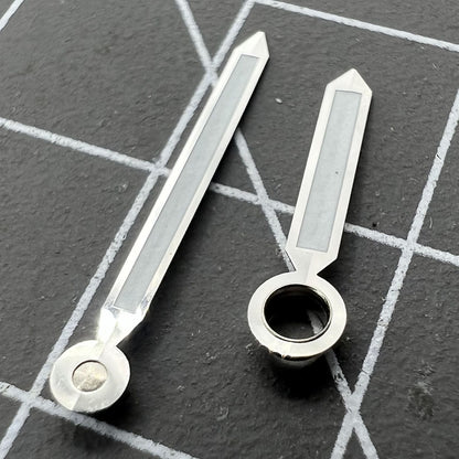 Silver-trimmed luminous green watch hands compatible with ST3600/ST3620, ETA6497/6498 movements.