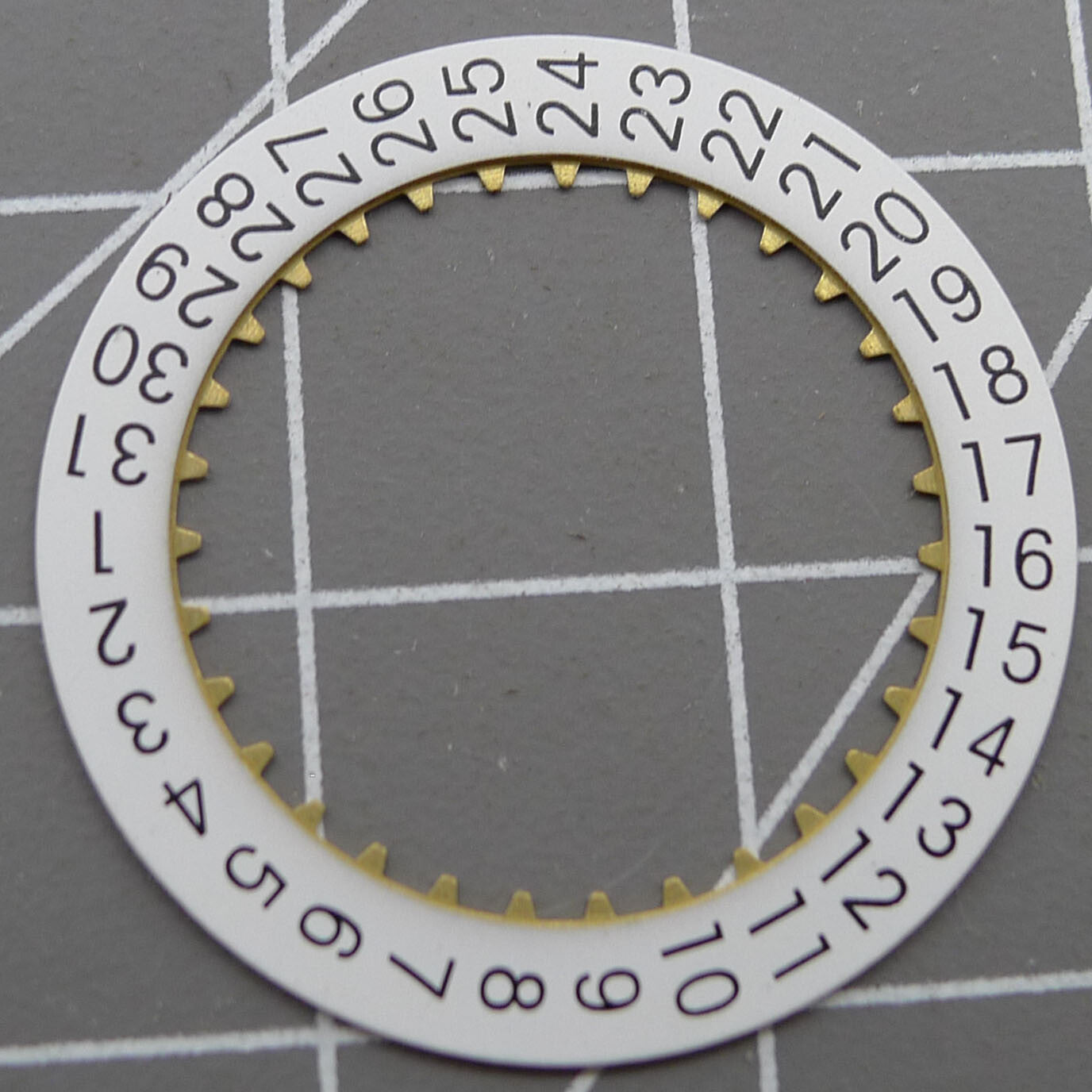 White date wheel for China Made/ETA 7750 watch movement, showing date at 3 o'clock position.