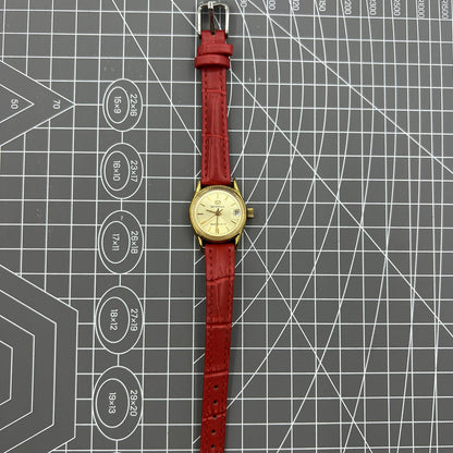 Golden dial Seagull lady watch with 19 jewels, manual mechanical movement, made in Tianjin factory, China.