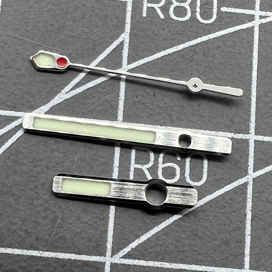 Trim C3 Super Lume silver watch hands for SKX007 with NH35/NH36 movement enhancing visibility and style.