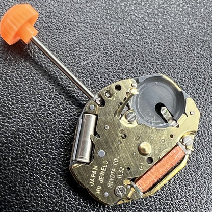 Japan Miyota 1L32 quartz watch movement, precise replacement for GL30 and GL32 models with reliable performance.