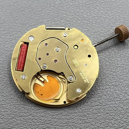 Schweizer Ronda 6004d 6004.D Quartz Uhrenbewegungsdatum bei 3