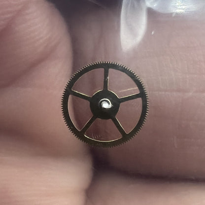 Second wheel replacement for 3135 automatic watch movement, precise fit for various brands and models.