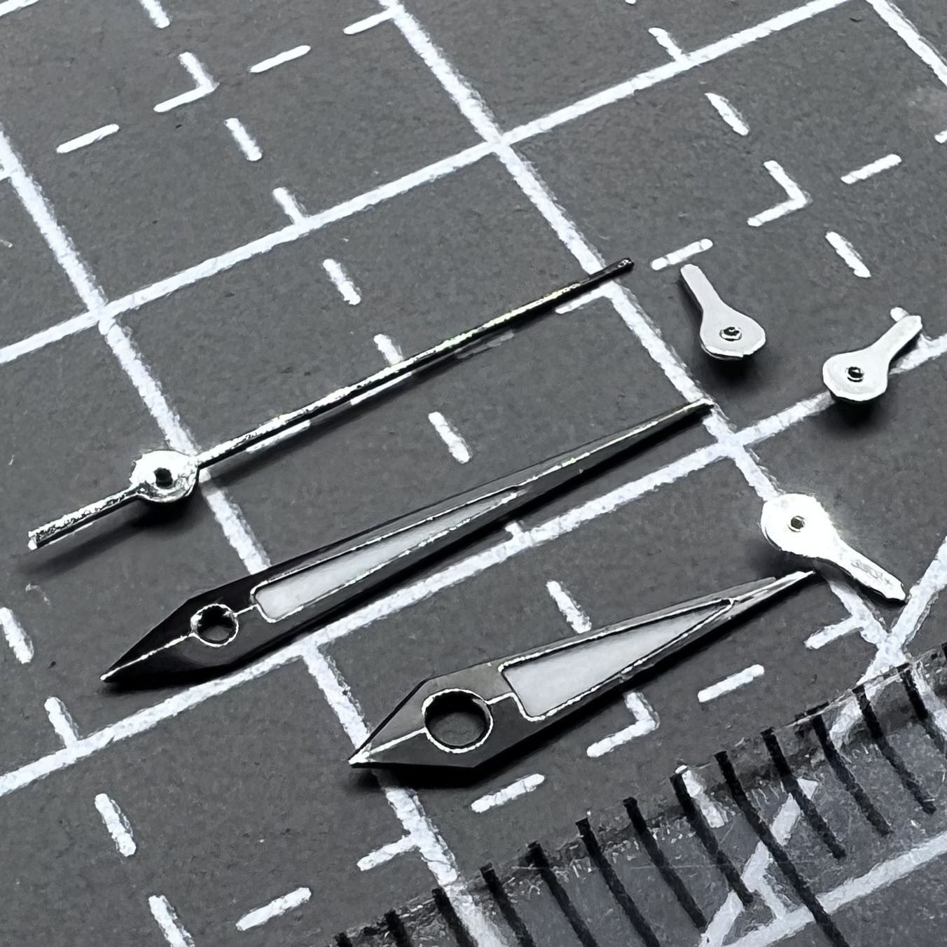 2 Sets Pack Weiße Kleine Zeiger Für Second Hand Uhren X3J X9J X7J X3N X9N