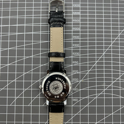 China Baihua 37mm manual watch with silver dial, 19 jewels, shock-resistant for lasting performance