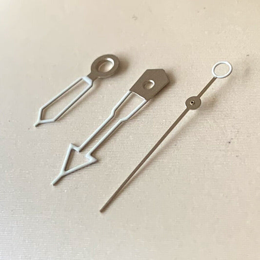 Green luminous hollow watch hands set for NH35 NH36 movement, enhancing visibility and style.