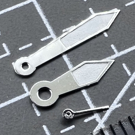 2 Sätze/Packung 12 mm Uhrzeiger mit silbernem Rand und grüner Leuchtmasse für Miyota 1L45-Uhrwerk 