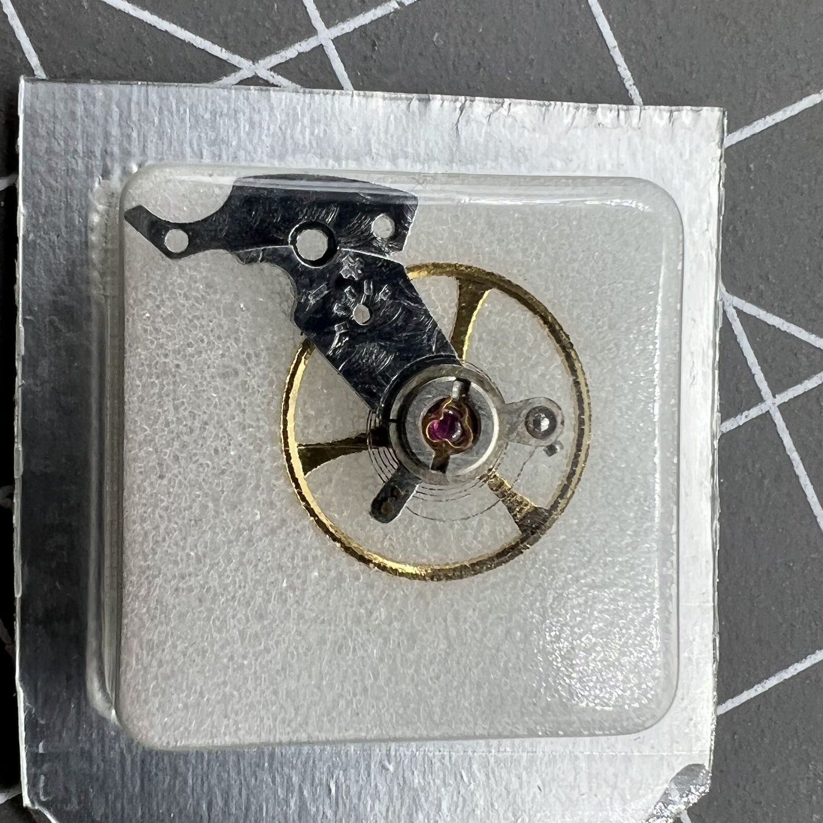 Balance wheel with splint for SHANGHAI watch movement 2824 2836 2834, precision part for repair.