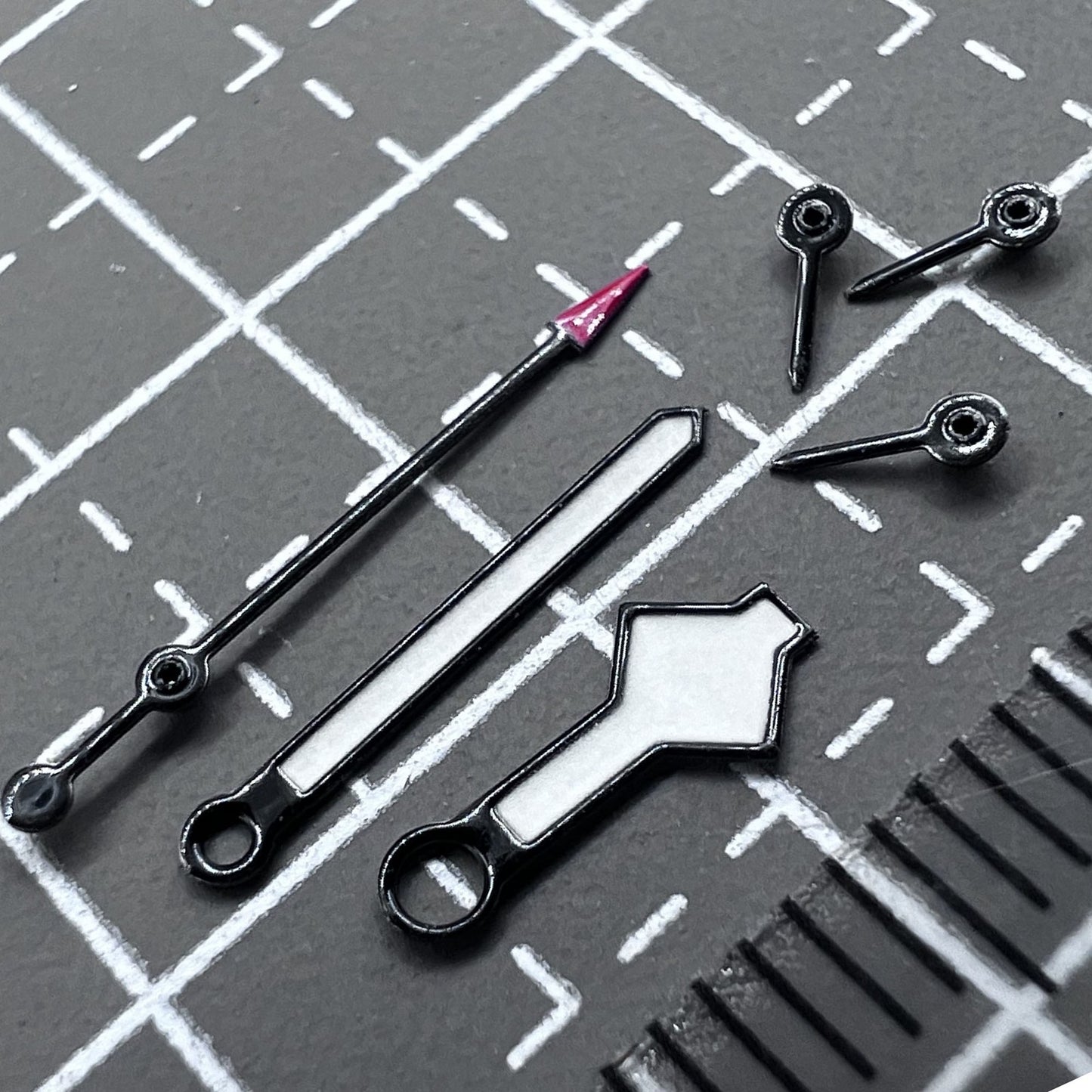 2 Sets/Packung Modifiziertes Set mit schwarzem Rand und grün leuchtenden 6 Zeigern für VK63-Uhrwerk 