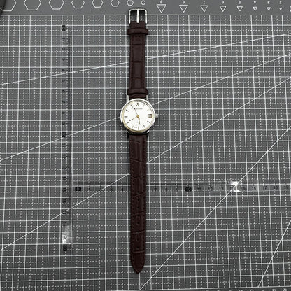 33mm Shanghai manual mechanical watch with single calendar, 17 jewels, shock-resistant design by Shanghai.