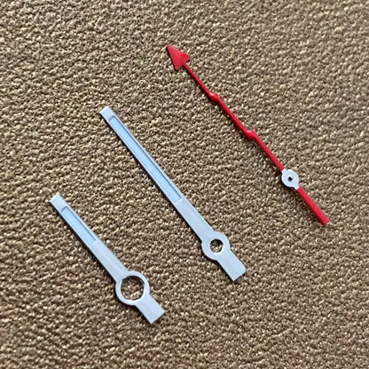 Green luminous watch hands set with lightening-style second hand for NH35 NH36 movement, enhanced nighttime visibility.
