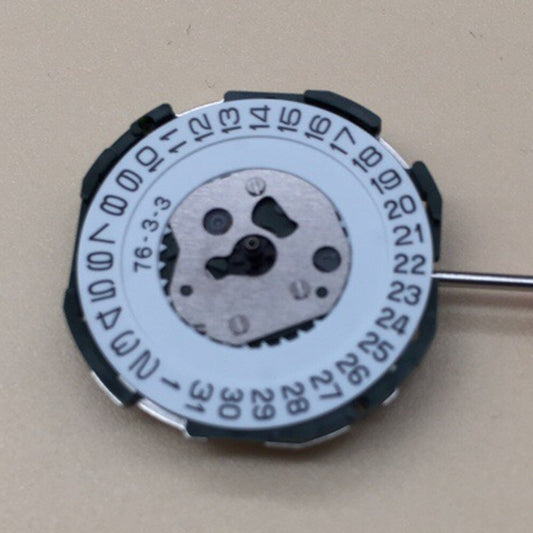 Miyota 2115 quartz watch movement with single calendar date at 3 o'clock, Japan-made precision.