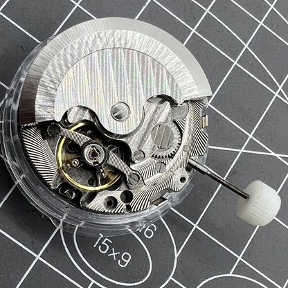 Multifunktionales Shanghai 7751 Automatikwerk mit Mondphasenanzeige und edlem Zubeh�r