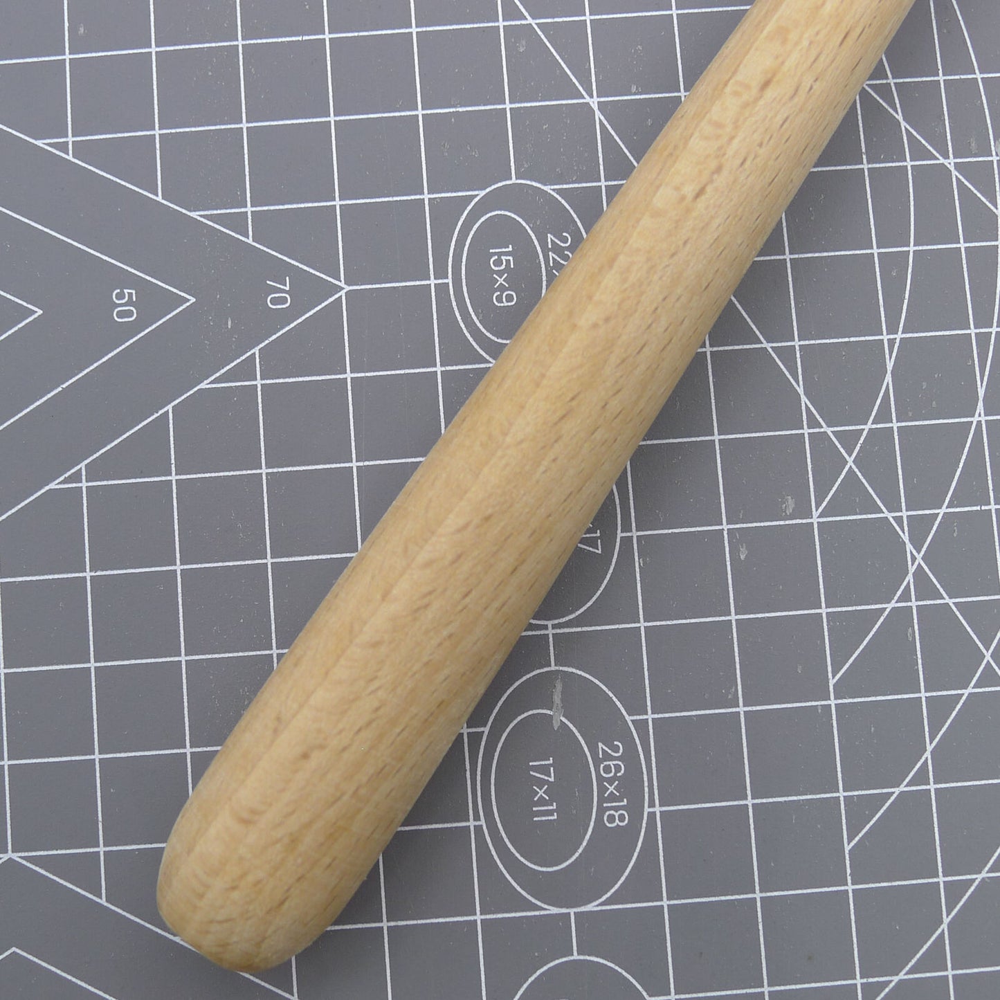 Bergeon 1447 boxwood mallet hammer for precise watch bracelet pin replacement, Swiss made precision tool