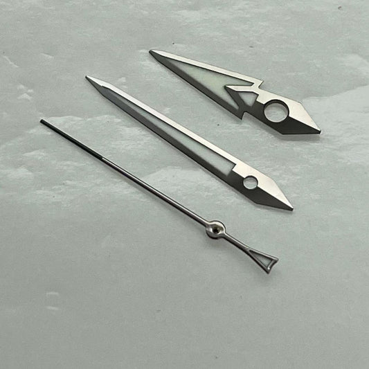 C3 Leuchtende graue Zierleiste, schwarze spitze Sekundenzeiger für NH36/35-Uhrwerk
