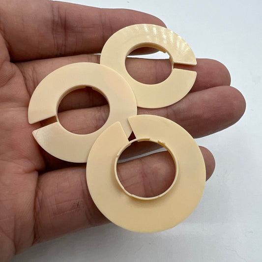 Watch case cushion mount spacer ring for ETA956.112/956.032 movement, durable replacement part.