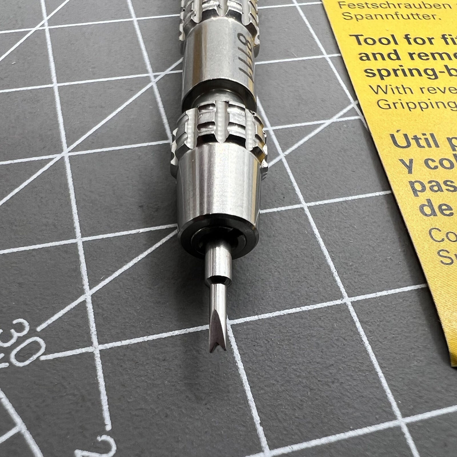 Swiss Bergeon 8111 spring bar tool for precise watch band fitting and removal in accessories.