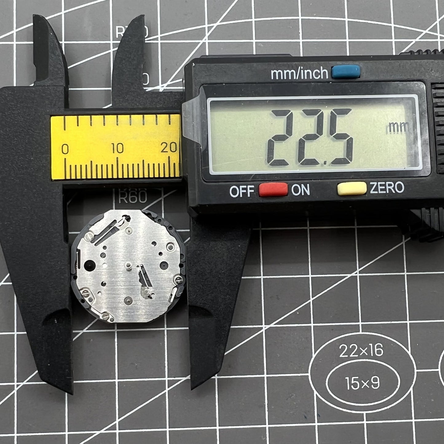 Hattori Epson TMI VD75 quartz watch movement, Japan-made, for precise watch accessory repairs and replacements.