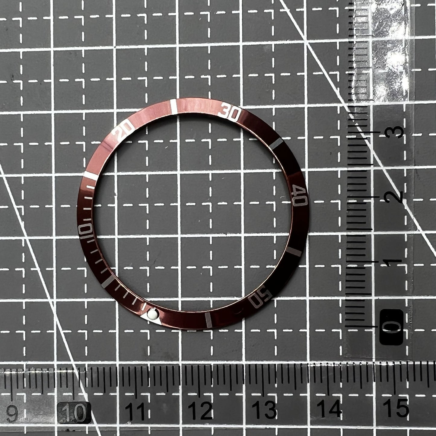 Aluminiumlegierung Vintage Uhr Lünette Braun Grün Leuchtend 36 5x30 8mm