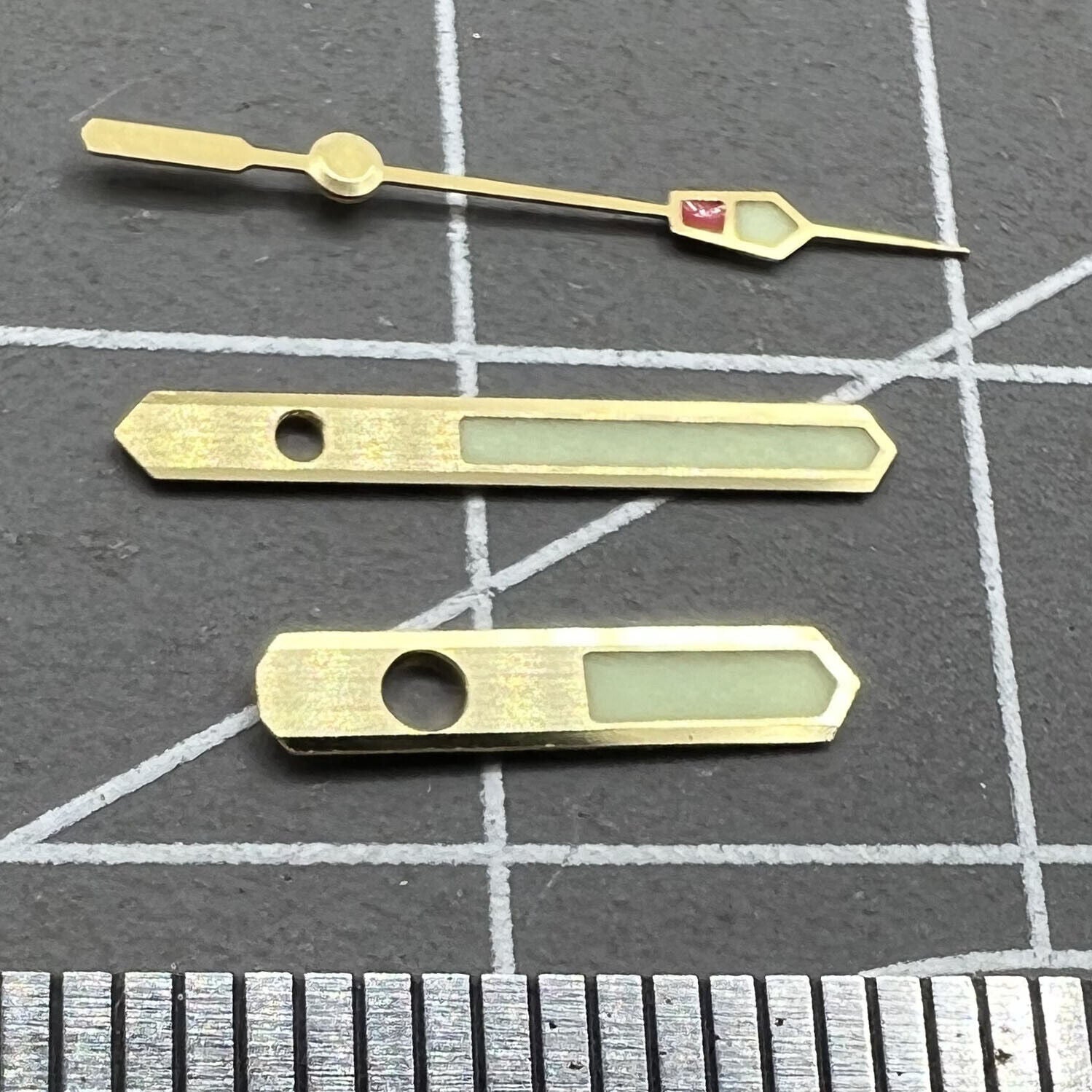 C3 Super Lume watch hands glowing bright for SBDX001/SBDC001/SKX007 with NH35A movement, Seiko brand.