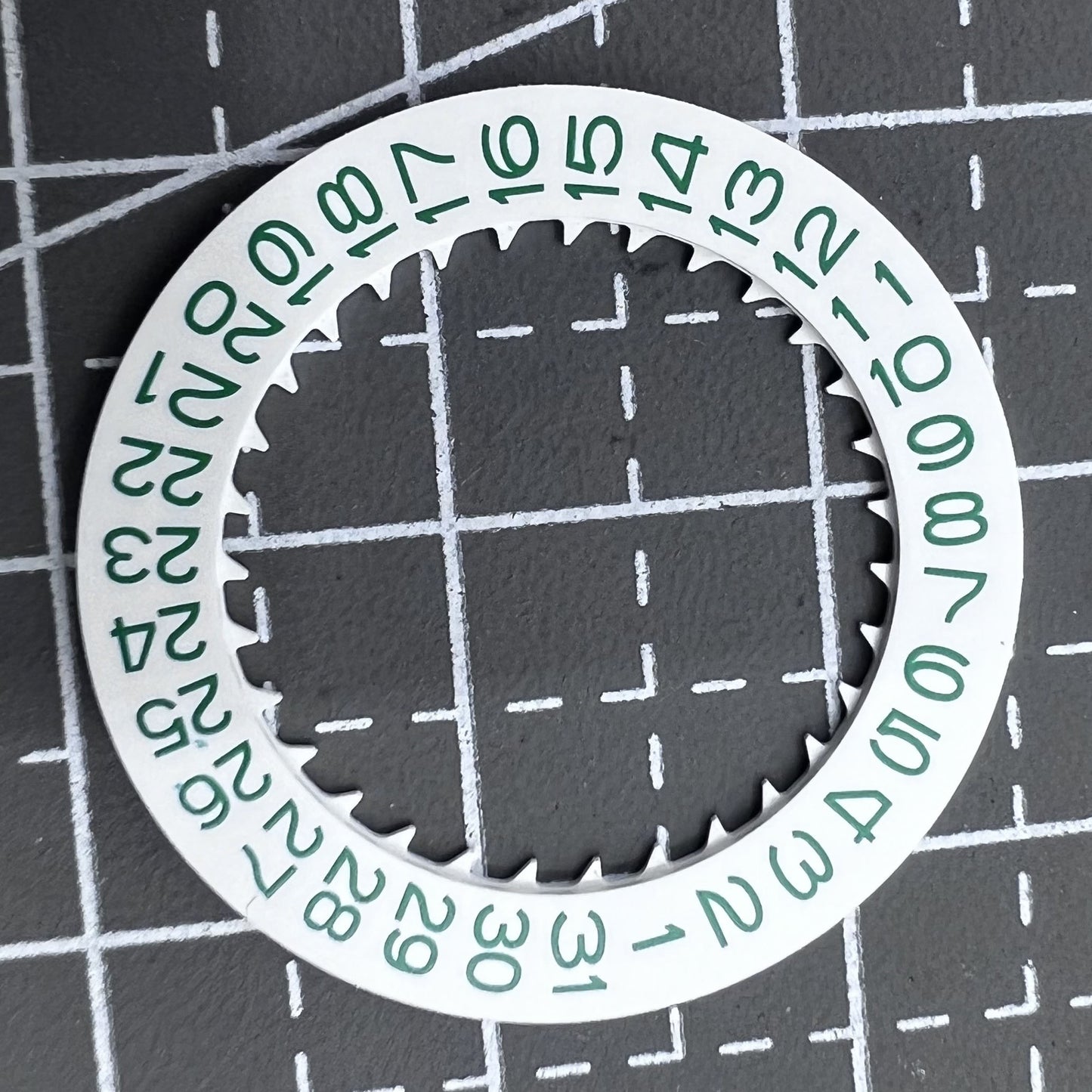 Datumsrad grüne Schrift weißer Hintergrund für Werk NH35 Datumsscheibe