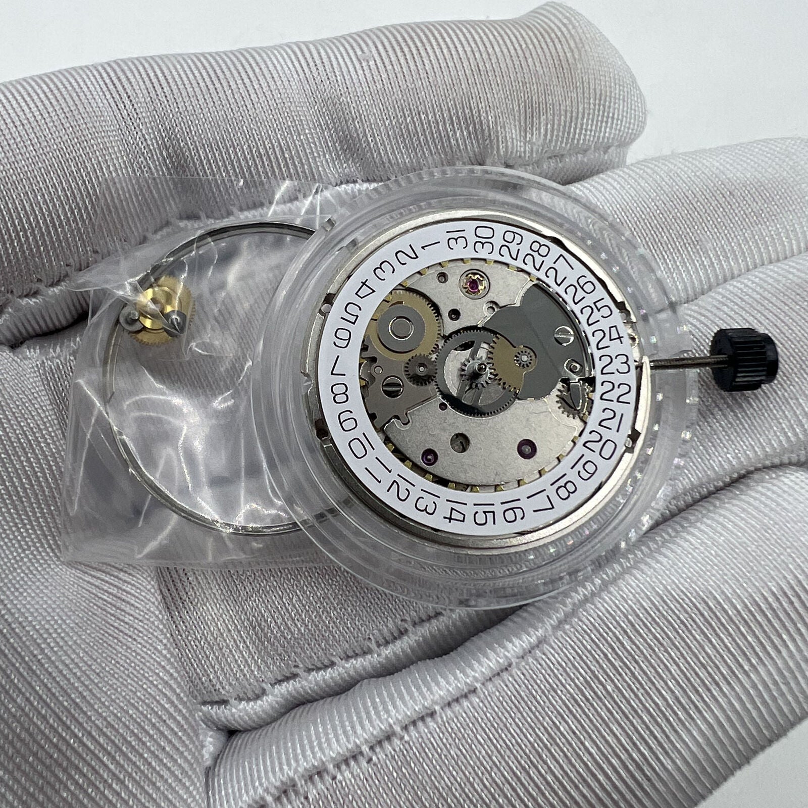 SW200-1 automatic mechanical watch movement by Sellita, replacement for ETA 2824-2 mechanism