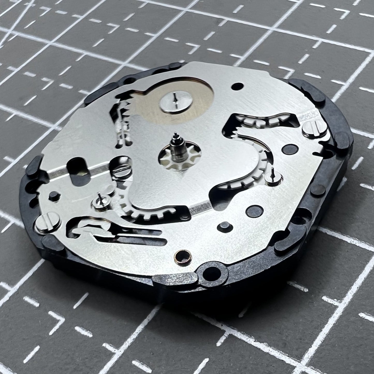 Seiko 5Y85A quartz movement for watches, precise Japan model mechanism, watch accessory.