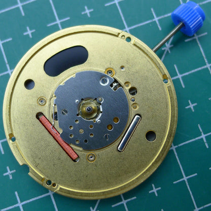 Swiss Made ETA F06.101 quartz watch movement with 2 hands, precise timekeeping for watch accessories.