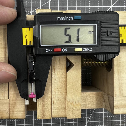 Eco Drive Uhr E101M Japanisches Uhrwerk Datum Position 3