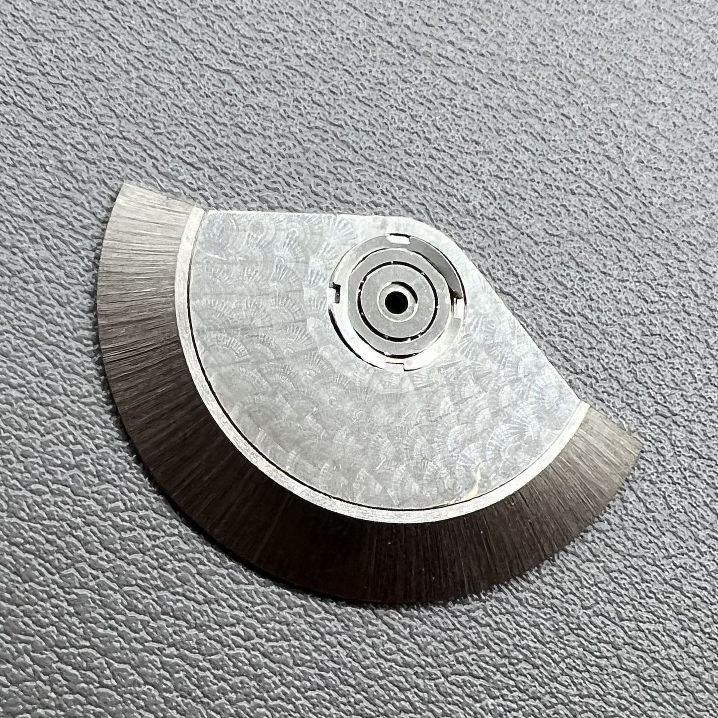 2 Stücke Ref.570 Rotor Oszillierendes Gewicht Ersatzteile für ETA 7750 Bewegung geeignet