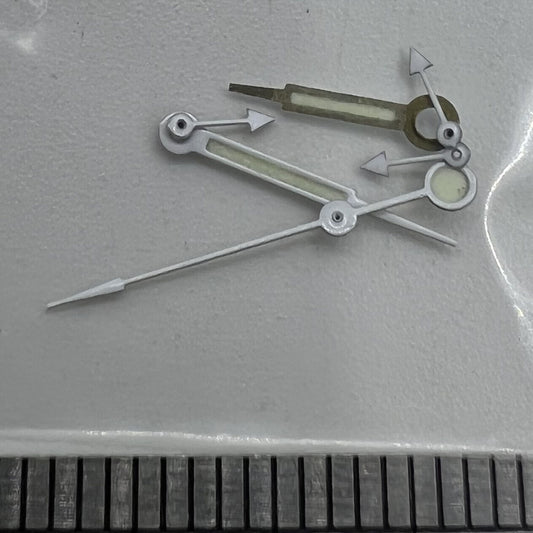 Silver-trimmed green luminous watch hands, 11.5mm, for Miyota 0S80 movement
