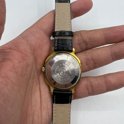 Kongque 37mm automatic watch with black dial, Roman numerals, and 33 jewels for accurate timekeeping.