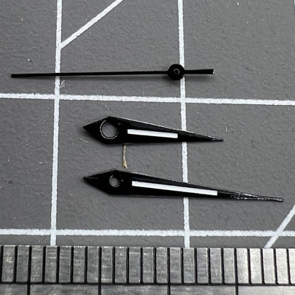 Schwarze Zierleiste, leuchtende Uhrzeiger für Miyota 2035 Uhr Quarzwerk P1-H3-C48 