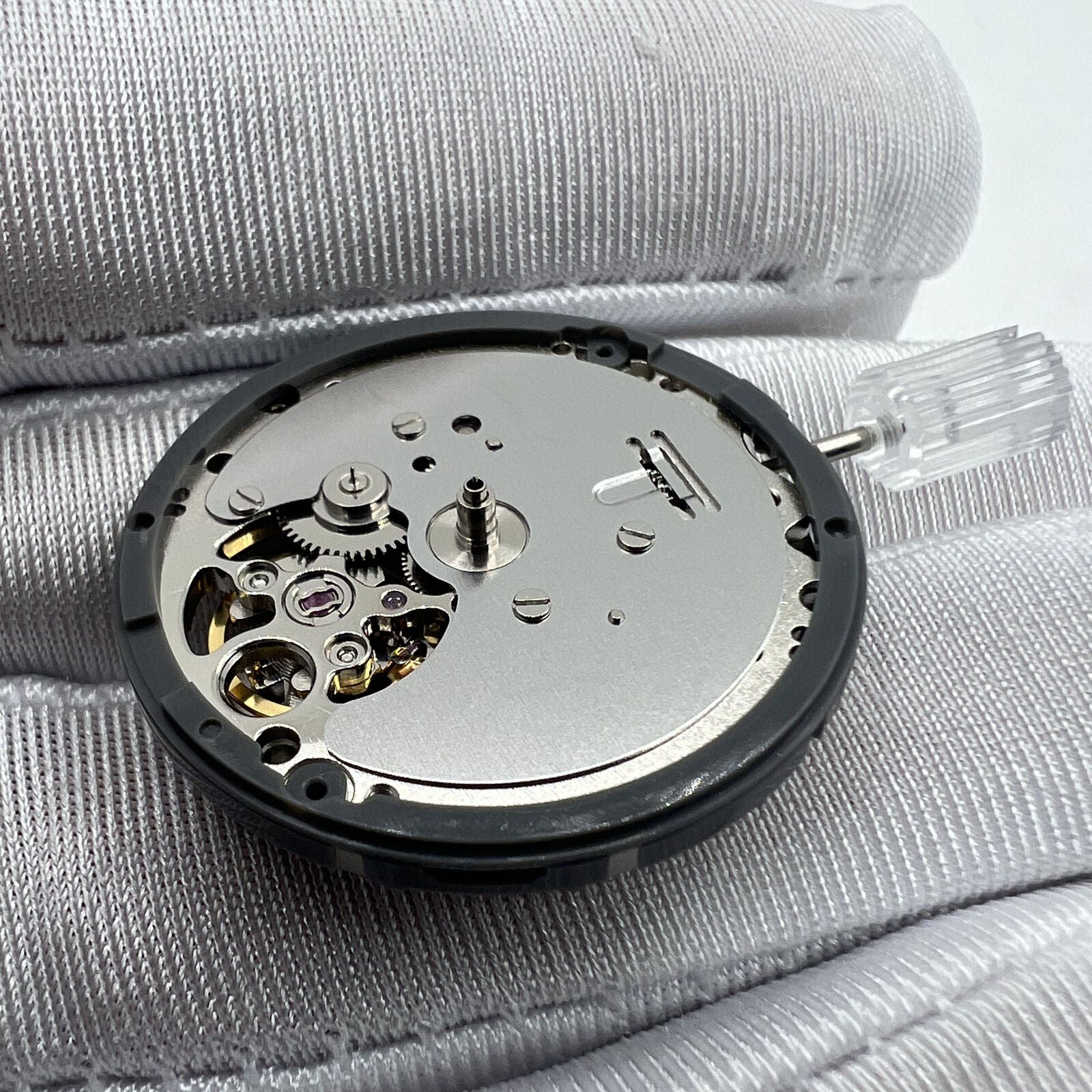 Seiko SII NH39A automatic watch movement, Japan made, precise timekeeping for repairs and upgrades.