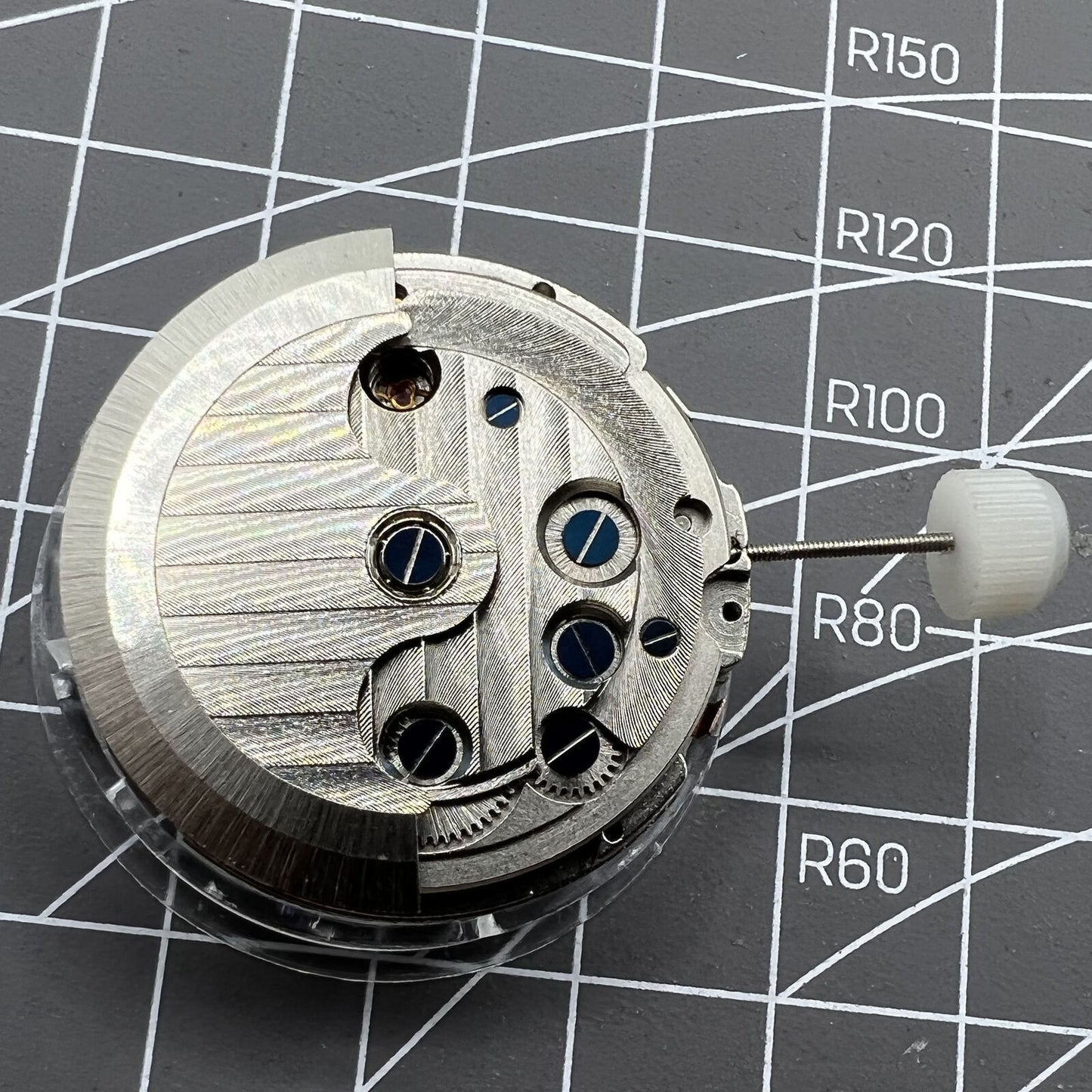 Multifunctional LB watch featuring perpetual calendar and automatic mechanical movement for accurate timekeeping