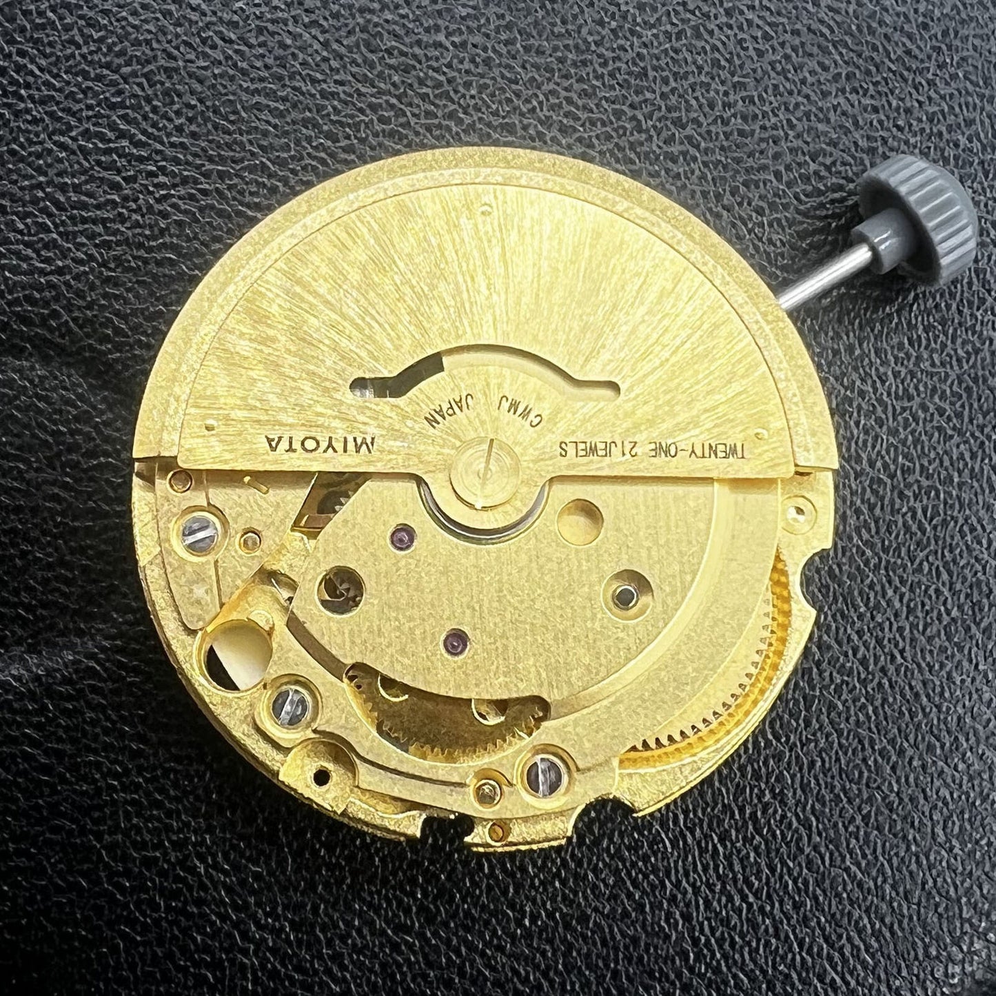 Golden Miyota Citizen 8200/8215 mechanical watch movement with double calendar date, ideal for premium watch repairs.