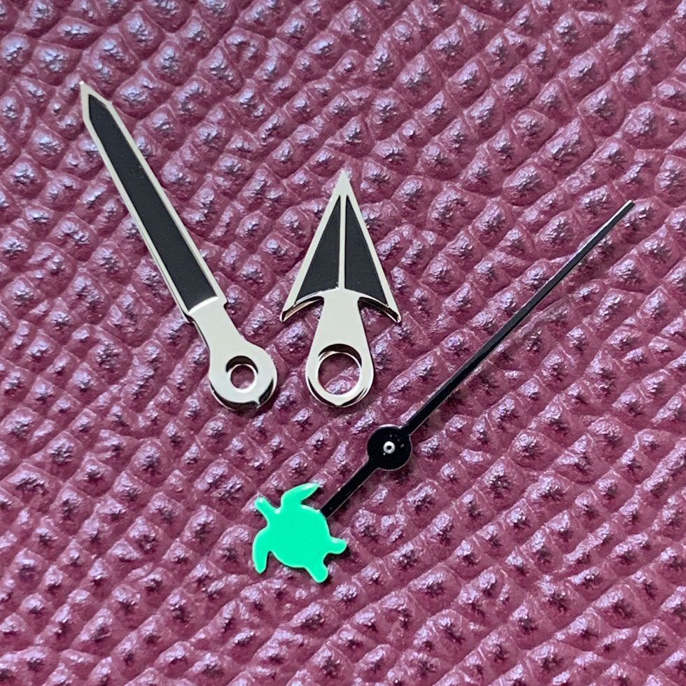 Black watch hands set compatible with NH35/NH36/4R36 movements, featuring Turtle/Fish second hand design.