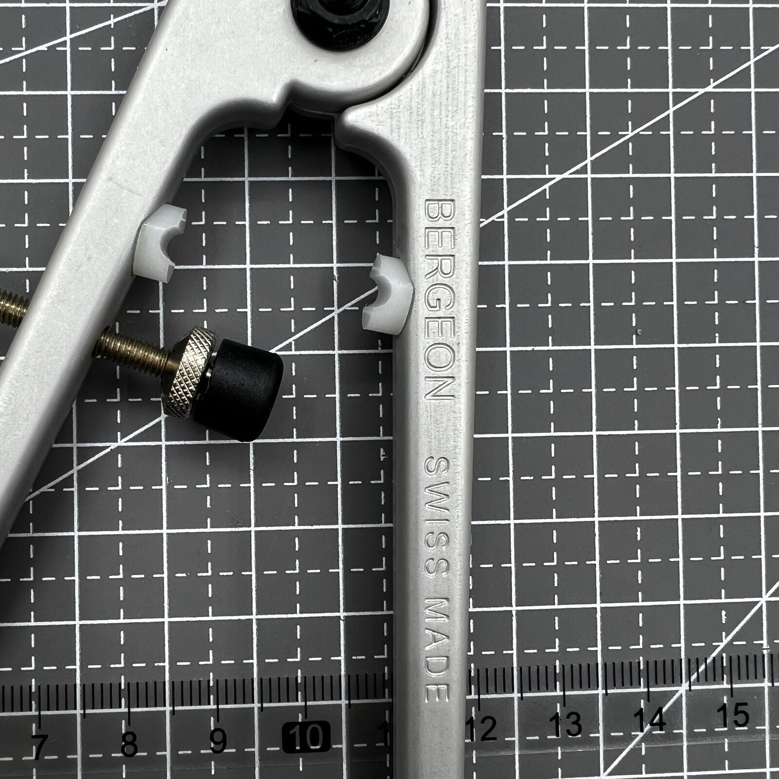 Swiss Bergeon 6618 watch spring bar plier tool for precise watch strap adjustments and repairs.